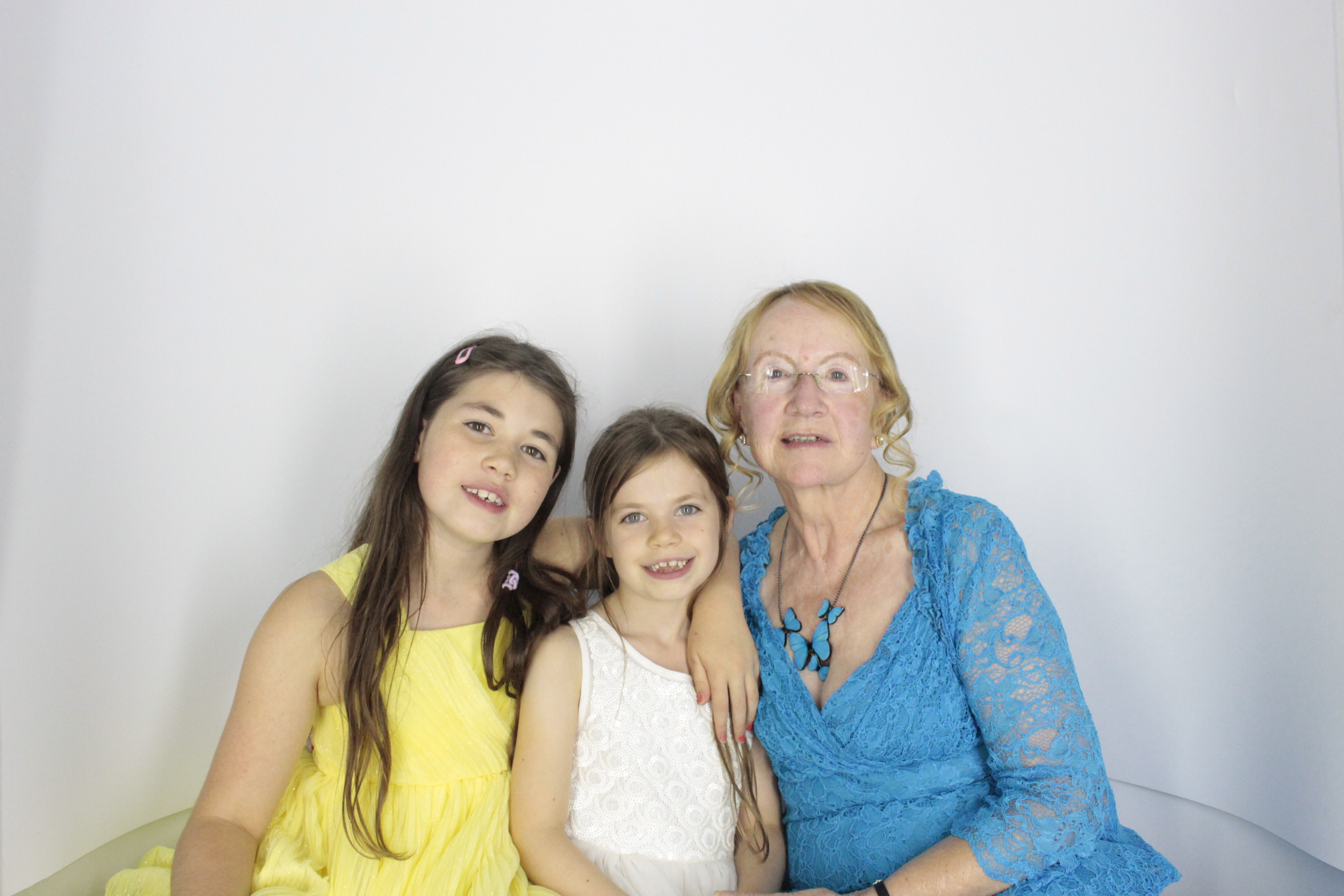 Nadine 40th Birthday  | View more photos from the event at gallery.myphotoboothexperience.co.uk/u/MyPhotoBoothExperienceLtd/Nadine-40th-Birthday